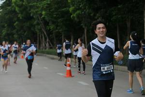 BIB: 6883
                            <button type="button" onclick="openModal(4650236)" class="btn btn-primary btn-sm float-right btn-popup" data-toggle="modal" data-target=".modal-high-quality">
                        <i class="fas fa-shopping-cart"></i> Add to Cart
                    </button>
                                            <button type="button" onclick="isThisMe(4650236, true)" class="btn btn-success btn-sm float-right btn-popup btn-isme hidden" data-toggle="tooltip" data-placement="bottom" title="นี่คือรูปของคุณใช่ไหม คลิกที่นี่เพื่อเอาเข้าอัลบั้ม">
                        <i class="fas fa-plus"></i> Add to album
                    </button>
                    <button type="button" onclick="isThisMe(4650236, false)" class="btn btn-warning btn-sm float-right btn-popup btn-isnotme hidden">
                        <i class="fas fa-ban"></i> Remove from album
                    </button>