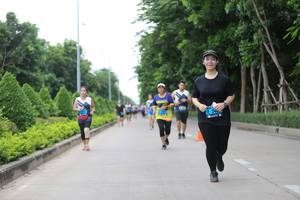 BIB: 
                            <button type="button" onclick="openModal(4630798)" class="btn btn-primary btn-sm float-right btn-popup" data-toggle="modal" data-target=".modal-high-quality">
                        <i class="fas fa-shopping-cart"></i> Add to Cart
                    </button>
                                            <button type="button" onclick="isThisMe(4630798, true)" class="btn btn-success btn-sm float-right btn-popup btn-isme hidden" data-toggle="tooltip" data-placement="bottom" title="นี่คือรูปของคุณใช่ไหม คลิกที่นี่เพื่อเอาเข้าอัลบั้ม">
                        <i class="fas fa-plus"></i> Add to album
                    </button>
                    <button type="button" onclick="isThisMe(4630798, false)" class="btn btn-warning btn-sm float-right btn-popup btn-isnotme hidden">
                        <i class="fas fa-ban"></i> Remove from album
                    </button>