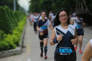 BIB: 1672
                            <button type="button" onclick="openModal(4650027)" class="btn btn-primary btn-sm float-right btn-popup" data-toggle="modal" data-target=".modal-high-quality">
                        <i class="fas fa-shopping-cart"></i> Add to Cart
                    </button>
                                            <button type="button" onclick="isThisMe(4650027, true)" class="btn btn-success btn-sm float-right btn-popup btn-isme hidden" data-toggle="tooltip" data-placement="bottom" title="นี่คือรูปของคุณใช่ไหม คลิกที่นี่เพื่อเอาเข้าอัลบั้ม">
                        <i class="fas fa-plus"></i> Add to album
                    </button>
                    <button type="button" onclick="isThisMe(4650027, false)" class="btn btn-warning btn-sm float-right btn-popup btn-isnotme hidden">
                        <i class="fas fa-ban"></i> Remove from album
                    </button>