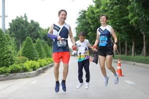 BIB: 2151, 7611
                            <button type="button" onclick="openModal(4623491)" class="btn btn-primary btn-sm float-right btn-popup" data-toggle="modal" data-target=".modal-high-quality">
                        <i class="fas fa-shopping-cart"></i> Add to Cart
                    </button>
                                            <button type="button" onclick="isThisMe(4623491, true)" class="btn btn-success btn-sm float-right btn-popup btn-isme hidden" data-toggle="tooltip" data-placement="bottom" title="นี่คือรูปของคุณใช่ไหม คลิกที่นี่เพื่อเอาเข้าอัลบั้ม">
                        <i class="fas fa-plus"></i> Add to album
                    </button>
                    <button type="button" onclick="isThisMe(4623491, false)" class="btn btn-warning btn-sm float-right btn-popup btn-isnotme hidden">
                        <i class="fas fa-ban"></i> Remove from album
                    </button>