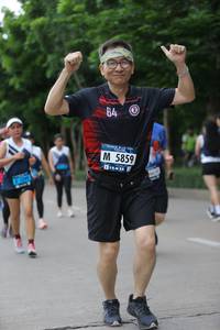 BIB: 5859
                            <button type="button" onclick="openModal(4642619)" class="btn btn-primary btn-sm float-right btn-popup" data-toggle="modal" data-target=".modal-high-quality">
                        <i class="fas fa-shopping-cart"></i> Add to Cart
                    </button>
                                            <button type="button" onclick="isThisMe(4642619, true)" class="btn btn-success btn-sm float-right btn-popup btn-isme hidden" data-toggle="tooltip" data-placement="bottom" title="นี่คือรูปของคุณใช่ไหม คลิกที่นี่เพื่อเอาเข้าอัลบั้ม">
                        <i class="fas fa-plus"></i> Add to album
                    </button>
                    <button type="button" onclick="isThisMe(4642619, false)" class="btn btn-warning btn-sm float-right btn-popup btn-isnotme hidden">
                        <i class="fas fa-ban"></i> Remove from album
                    </button>