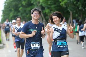 BIB: 1806, 7150
                            <button type="button" onclick="openModal(4656054)" class="btn btn-primary btn-sm float-right btn-popup" data-toggle="modal" data-target=".modal-high-quality">
                        <i class="fas fa-shopping-cart"></i> Add to Cart
                    </button>
                                            <button type="button" onclick="isThisMe(4656054, true)" class="btn btn-success btn-sm float-right btn-popup btn-isme hidden" data-toggle="tooltip" data-placement="bottom" title="นี่คือรูปของคุณใช่ไหม คลิกที่นี่เพื่อเอาเข้าอัลบั้ม">
                        <i class="fas fa-plus"></i> Add to album
                    </button>
                    <button type="button" onclick="isThisMe(4656054, false)" class="btn btn-warning btn-sm float-right btn-popup btn-isnotme hidden">
                        <i class="fas fa-ban"></i> Remove from album
                    </button>