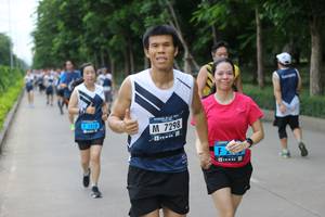 BIB: 7298
                            <button type="button" onclick="openModal(4643501)" class="btn btn-primary btn-sm float-right btn-popup" data-toggle="modal" data-target=".modal-high-quality">
                        <i class="fas fa-shopping-cart"></i> Add to Cart
                    </button>
                                            <button type="button" onclick="isThisMe(4643501, true)" class="btn btn-success btn-sm float-right btn-popup btn-isme hidden" data-toggle="tooltip" data-placement="bottom" title="นี่คือรูปของคุณใช่ไหม คลิกที่นี่เพื่อเอาเข้าอัลบั้ม">
                        <i class="fas fa-plus"></i> Add to album
                    </button>
                    <button type="button" onclick="isThisMe(4643501, false)" class="btn btn-warning btn-sm float-right btn-popup btn-isnotme hidden">
                        <i class="fas fa-ban"></i> Remove from album
                    </button>