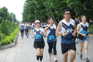 BIB: 8077, 1624, 1130, 2011
                            <button type="button" onclick="openModal(4648854)" class="btn btn-primary btn-sm float-right btn-popup" data-toggle="modal" data-target=".modal-high-quality">
                        <i class="fas fa-shopping-cart"></i> Add to Cart
                    </button>
                                            <button type="button" onclick="isThisMe(4648854, true)" class="btn btn-success btn-sm float-right btn-popup btn-isme hidden" data-toggle="tooltip" data-placement="bottom" title="นี่คือรูปของคุณใช่ไหม คลิกที่นี่เพื่อเอาเข้าอัลบั้ม">
                        <i class="fas fa-plus"></i> Add to album
                    </button>
                    <button type="button" onclick="isThisMe(4648854, false)" class="btn btn-warning btn-sm float-right btn-popup btn-isnotme hidden">
                        <i class="fas fa-ban"></i> Remove from album
                    </button>