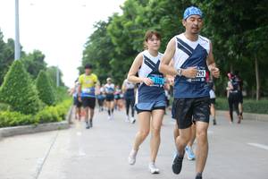 BIB: 292, 2106
                            <button type="button" onclick="openModal(4657107)" class="btn btn-primary btn-sm float-right btn-popup" data-toggle="modal" data-target=".modal-high-quality">
                        <i class="fas fa-shopping-cart"></i> Add to Cart
                    </button>
                                            <button type="button" onclick="isThisMe(4657107, true)" class="btn btn-success btn-sm float-right btn-popup btn-isme hidden" data-toggle="tooltip" data-placement="bottom" title="นี่คือรูปของคุณใช่ไหม คลิกที่นี่เพื่อเอาเข้าอัลบั้ม">
                        <i class="fas fa-plus"></i> Add to album
                    </button>
                    <button type="button" onclick="isThisMe(4657107, false)" class="btn btn-warning btn-sm float-right btn-popup btn-isnotme hidden">
                        <i class="fas fa-ban"></i> Remove from album
                    </button>