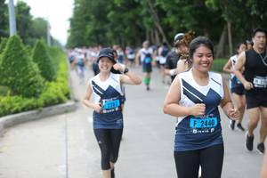 BIB: 2282, 2440
                            <button type="button" onclick="openModal(4648553)" class="btn btn-primary btn-sm float-right btn-popup" data-toggle="modal" data-target=".modal-high-quality">
                        <i class="fas fa-shopping-cart"></i> Add to Cart
                    </button>
                                            <button type="button" onclick="isThisMe(4648553, true)" class="btn btn-success btn-sm float-right btn-popup btn-isme hidden" data-toggle="tooltip" data-placement="bottom" title="นี่คือรูปของคุณใช่ไหม คลิกที่นี่เพื่อเอาเข้าอัลบั้ม">
                        <i class="fas fa-plus"></i> Add to album
                    </button>
                    <button type="button" onclick="isThisMe(4648553, false)" class="btn btn-warning btn-sm float-right btn-popup btn-isnotme hidden">
                        <i class="fas fa-ban"></i> Remove from album
                    </button>