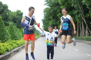 BIB: 2151
                            <button type="button" onclick="openModal(4623251)" class="btn btn-primary btn-sm float-right btn-popup" data-toggle="modal" data-target=".modal-high-quality">
                        <i class="fas fa-shopping-cart"></i> Add to Cart
                    </button>
                                            <button type="button" onclick="isThisMe(4623251, true)" class="btn btn-success btn-sm float-right btn-popup btn-isme hidden" data-toggle="tooltip" data-placement="bottom" title="นี่คือรูปของคุณใช่ไหม คลิกที่นี่เพื่อเอาเข้าอัลบั้ม">
                        <i class="fas fa-plus"></i> Add to album
                    </button>
                    <button type="button" onclick="isThisMe(4623251, false)" class="btn btn-warning btn-sm float-right btn-popup btn-isnotme hidden">
                        <i class="fas fa-ban"></i> Remove from album
                    </button>