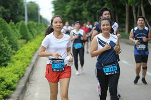 BIB: 1206, 1144
                            <button type="button" onclick="openModal(4643642)" class="btn btn-primary btn-sm float-right btn-popup" data-toggle="modal" data-target=".modal-high-quality">
                        <i class="fas fa-shopping-cart"></i> Add to Cart
                    </button>
                                            <button type="button" onclick="isThisMe(4643642, true)" class="btn btn-success btn-sm float-right btn-popup btn-isme hidden" data-toggle="tooltip" data-placement="bottom" title="นี่คือรูปของคุณใช่ไหม คลิกที่นี่เพื่อเอาเข้าอัลบั้ม">
                        <i class="fas fa-plus"></i> Add to album
                    </button>
                    <button type="button" onclick="isThisMe(4643642, false)" class="btn btn-warning btn-sm float-right btn-popup btn-isnotme hidden">
                        <i class="fas fa-ban"></i> Remove from album
                    </button>