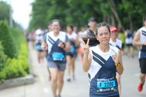 BIB: 2200
                            <button type="button" onclick="openModal(4655984)" class="btn btn-primary btn-sm float-right btn-popup" data-toggle="modal" data-target=".modal-high-quality">
                        <i class="fas fa-shopping-cart"></i> Add to Cart
                    </button>
                                            <button type="button" onclick="isThisMe(4655984, true)" class="btn btn-success btn-sm float-right btn-popup btn-isme hidden" data-toggle="tooltip" data-placement="bottom" title="นี่คือรูปของคุณใช่ไหม คลิกที่นี่เพื่อเอาเข้าอัลบั้ม">
                        <i class="fas fa-plus"></i> Add to album
                    </button>
                    <button type="button" onclick="isThisMe(4655984, false)" class="btn btn-warning btn-sm float-right btn-popup btn-isnotme hidden">
                        <i class="fas fa-ban"></i> Remove from album
                    </button>