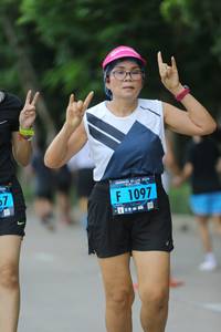 BIB: 1097
                            <button type="button" onclick="openModal(4650975)" class="btn btn-primary btn-sm float-right btn-popup" data-toggle="modal" data-target=".modal-high-quality">
                        <i class="fas fa-shopping-cart"></i> Add to Cart
                    </button>
                                            <button type="button" onclick="isThisMe(4650975, true)" class="btn btn-success btn-sm float-right btn-popup btn-isme hidden" data-toggle="tooltip" data-placement="bottom" title="นี่คือรูปของคุณใช่ไหม คลิกที่นี่เพื่อเอาเข้าอัลบั้ม">
                        <i class="fas fa-plus"></i> Add to album
                    </button>
                    <button type="button" onclick="isThisMe(4650975, false)" class="btn btn-warning btn-sm float-right btn-popup btn-isnotme hidden">
                        <i class="fas fa-ban"></i> Remove from album
                    </button>