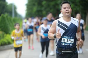 BIB: 5786
                            <button type="button" onclick="openModal(4648396)" class="btn btn-primary btn-sm float-right btn-popup" data-toggle="modal" data-target=".modal-high-quality">
                        <i class="fas fa-shopping-cart"></i> Add to Cart
                    </button>
                                            <button type="button" onclick="isThisMe(4648396, true)" class="btn btn-success btn-sm float-right btn-popup btn-isme hidden" data-toggle="tooltip" data-placement="bottom" title="นี่คือรูปของคุณใช่ไหม คลิกที่นี่เพื่อเอาเข้าอัลบั้ม">
                        <i class="fas fa-plus"></i> Add to album
                    </button>
                    <button type="button" onclick="isThisMe(4648396, false)" class="btn btn-warning btn-sm float-right btn-popup btn-isnotme hidden">
                        <i class="fas fa-ban"></i> Remove from album
                    </button>