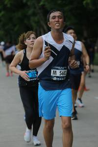 BIB: 568
                            <button type="button" onclick="openModal(4649576)" class="btn btn-primary btn-sm float-right btn-popup" data-toggle="modal" data-target=".modal-high-quality">
                        <i class="fas fa-shopping-cart"></i> Add to Cart
                    </button>
                                            <button type="button" onclick="isThisMe(4649576, true)" class="btn btn-success btn-sm float-right btn-popup btn-isme hidden" data-toggle="tooltip" data-placement="bottom" title="นี่คือรูปของคุณใช่ไหม คลิกที่นี่เพื่อเอาเข้าอัลบั้ม">
                        <i class="fas fa-plus"></i> Add to album
                    </button>
                    <button type="button" onclick="isThisMe(4649576, false)" class="btn btn-warning btn-sm float-right btn-popup btn-isnotme hidden">
                        <i class="fas fa-ban"></i> Remove from album
                    </button>