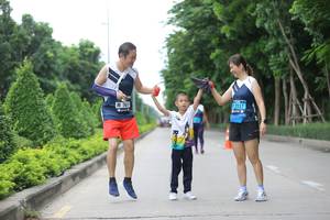 BIB: 7611, 2151
                            <button type="button" onclick="openModal(4623257)" class="btn btn-primary btn-sm float-right btn-popup" data-toggle="modal" data-target=".modal-high-quality">
                        <i class="fas fa-shopping-cart"></i> Add to Cart
                    </button>
                                            <button type="button" onclick="isThisMe(4623257, true)" class="btn btn-success btn-sm float-right btn-popup btn-isme hidden" data-toggle="tooltip" data-placement="bottom" title="นี่คือรูปของคุณใช่ไหม คลิกที่นี่เพื่อเอาเข้าอัลบั้ม">
                        <i class="fas fa-plus"></i> Add to album
                    </button>
                    <button type="button" onclick="isThisMe(4623257, false)" class="btn btn-warning btn-sm float-right btn-popup btn-isnotme hidden">
                        <i class="fas fa-ban"></i> Remove from album
                    </button>