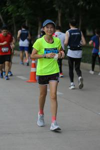 BIB: 913
                            <button type="button" onclick="openModal(4650374)" class="btn btn-primary btn-sm float-right btn-popup" data-toggle="modal" data-target=".modal-high-quality">
                        <i class="fas fa-shopping-cart"></i> Add to Cart
                    </button>
                                            <button type="button" onclick="isThisMe(4650374, true)" class="btn btn-success btn-sm float-right btn-popup btn-isme hidden" data-toggle="tooltip" data-placement="bottom" title="นี่คือรูปของคุณใช่ไหม คลิกที่นี่เพื่อเอาเข้าอัลบั้ม">
                        <i class="fas fa-plus"></i> Add to album
                    </button>
                    <button type="button" onclick="isThisMe(4650374, false)" class="btn btn-warning btn-sm float-right btn-popup btn-isnotme hidden">
                        <i class="fas fa-ban"></i> Remove from album
                    </button>