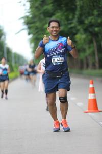 BIB: 698
                            <button type="button" onclick="openModal(4635573)" class="btn btn-primary btn-sm float-right btn-popup" data-toggle="modal" data-target=".modal-high-quality">
                        <i class="fas fa-shopping-cart"></i> Add to Cart
                    </button>
                                            <button type="button" onclick="isThisMe(4635573, true)" class="btn btn-success btn-sm float-right btn-popup btn-isme hidden" data-toggle="tooltip" data-placement="bottom" title="นี่คือรูปของคุณใช่ไหม คลิกที่นี่เพื่อเอาเข้าอัลบั้ม">
                        <i class="fas fa-plus"></i> Add to album
                    </button>
                    <button type="button" onclick="isThisMe(4635573, false)" class="btn btn-warning btn-sm float-right btn-popup btn-isnotme hidden">
                        <i class="fas fa-ban"></i> Remove from album
                    </button>