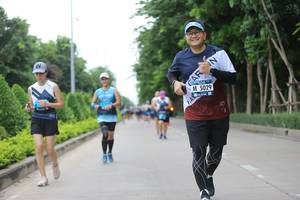 BIB: 5029
                            <button type="button" onclick="openModal(4629117)" class="btn btn-primary btn-sm float-right btn-popup" data-toggle="modal" data-target=".modal-high-quality">
                        <i class="fas fa-shopping-cart"></i> Add to Cart
                    </button>
                                            <button type="button" onclick="isThisMe(4629117, true)" class="btn btn-success btn-sm float-right btn-popup btn-isme hidden" data-toggle="tooltip" data-placement="bottom" title="นี่คือรูปของคุณใช่ไหม คลิกที่นี่เพื่อเอาเข้าอัลบั้ม">
                        <i class="fas fa-plus"></i> Add to album
                    </button>
                    <button type="button" onclick="isThisMe(4629117, false)" class="btn btn-warning btn-sm float-right btn-popup btn-isnotme hidden">
                        <i class="fas fa-ban"></i> Remove from album
                    </button>