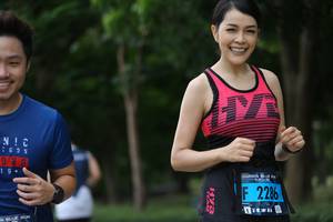 BIB: 2286
                            <button type="button" onclick="openModal(4642801)" class="btn btn-primary btn-sm float-right btn-popup" data-toggle="modal" data-target=".modal-high-quality">
                        <i class="fas fa-shopping-cart"></i> Add to Cart
                    </button>
                                            <button type="button" onclick="isThisMe(4642801, true)" class="btn btn-success btn-sm float-right btn-popup btn-isme hidden" data-toggle="tooltip" data-placement="bottom" title="นี่คือรูปของคุณใช่ไหม คลิกที่นี่เพื่อเอาเข้าอัลบั้ม">
                        <i class="fas fa-plus"></i> Add to album
                    </button>
                    <button type="button" onclick="isThisMe(4642801, false)" class="btn btn-warning btn-sm float-right btn-popup btn-isnotme hidden">
                        <i class="fas fa-ban"></i> Remove from album
                    </button>