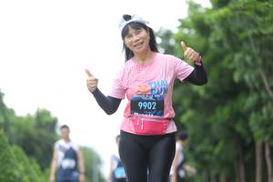 BIB: 9902
                            <button type="button" onclick="openModal(4618399)" class="btn btn-primary btn-sm float-right btn-popup" data-toggle="modal" data-target=".modal-high-quality">
                        <i class="fas fa-shopping-cart"></i> Add to Cart
                    </button>
                                            <button type="button" onclick="isThisMe(4618399, true)" class="btn btn-success btn-sm float-right btn-popup btn-isme hidden" data-toggle="tooltip" data-placement="bottom" title="นี่คือรูปของคุณใช่ไหม คลิกที่นี่เพื่อเอาเข้าอัลบั้ม">
                        <i class="fas fa-plus"></i> Add to album
                    </button>
                    <button type="button" onclick="isThisMe(4618399, false)" class="btn btn-warning btn-sm float-right btn-popup btn-isnotme hidden">
                        <i class="fas fa-ban"></i> Remove from album
                    </button>