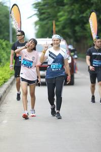 BIB: 2646, 2182
                            <button type="button" onclick="openModal(4624045)" class="btn btn-primary btn-sm float-right btn-popup" data-toggle="modal" data-target=".modal-high-quality">
                        <i class="fas fa-shopping-cart"></i> Add to Cart
                    </button>
                                            <button type="button" onclick="isThisMe(4624045, true)" class="btn btn-success btn-sm float-right btn-popup btn-isme hidden" data-toggle="tooltip" data-placement="bottom" title="นี่คือรูปของคุณใช่ไหม คลิกที่นี่เพื่อเอาเข้าอัลบั้ม">
                        <i class="fas fa-plus"></i> Add to album
                    </button>
                    <button type="button" onclick="isThisMe(4624045, false)" class="btn btn-warning btn-sm float-right btn-popup btn-isnotme hidden">
                        <i class="fas fa-ban"></i> Remove from album
                    </button>