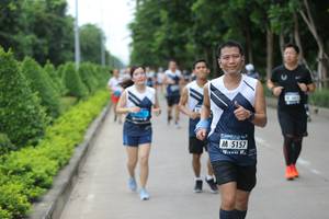 BIB: 5157
                            <button type="button" onclick="openModal(4643556)" class="btn btn-primary btn-sm float-right btn-popup" data-toggle="modal" data-target=".modal-high-quality">
                        <i class="fas fa-shopping-cart"></i> Add to Cart
                    </button>
                                            <button type="button" onclick="isThisMe(4643556, true)" class="btn btn-success btn-sm float-right btn-popup btn-isme hidden" data-toggle="tooltip" data-placement="bottom" title="นี่คือรูปของคุณใช่ไหม คลิกที่นี่เพื่อเอาเข้าอัลบั้ม">
                        <i class="fas fa-plus"></i> Add to album
                    </button>
                    <button type="button" onclick="isThisMe(4643556, false)" class="btn btn-warning btn-sm float-right btn-popup btn-isnotme hidden">
                        <i class="fas fa-ban"></i> Remove from album
                    </button>