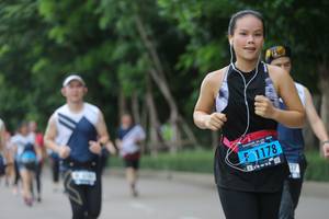 BIB: 1178
                            <button type="button" onclick="openModal(4642523)" class="btn btn-primary btn-sm float-right btn-popup" data-toggle="modal" data-target=".modal-high-quality">
                        <i class="fas fa-shopping-cart"></i> Add to Cart
                    </button>
                                            <button type="button" onclick="isThisMe(4642523, true)" class="btn btn-success btn-sm float-right btn-popup btn-isme hidden" data-toggle="tooltip" data-placement="bottom" title="นี่คือรูปของคุณใช่ไหม คลิกที่นี่เพื่อเอาเข้าอัลบั้ม">
                        <i class="fas fa-plus"></i> Add to album
                    </button>
                    <button type="button" onclick="isThisMe(4642523, false)" class="btn btn-warning btn-sm float-right btn-popup btn-isnotme hidden">
                        <i class="fas fa-ban"></i> Remove from album
                    </button>