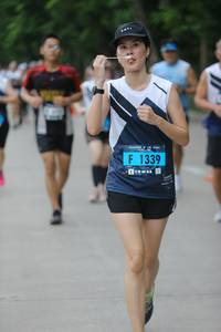 BIB: 1339
                            <button type="button" onclick="openModal(4650602)" class="btn btn-primary btn-sm float-right btn-popup" data-toggle="modal" data-target=".modal-high-quality">
                        <i class="fas fa-shopping-cart"></i> Add to Cart
                    </button>
                                            <button type="button" onclick="isThisMe(4650602, true)" class="btn btn-success btn-sm float-right btn-popup btn-isme hidden" data-toggle="tooltip" data-placement="bottom" title="นี่คือรูปของคุณใช่ไหม คลิกที่นี่เพื่อเอาเข้าอัลบั้ม">
                        <i class="fas fa-plus"></i> Add to album
                    </button>
                    <button type="button" onclick="isThisMe(4650602, false)" class="btn btn-warning btn-sm float-right btn-popup btn-isnotme hidden">
                        <i class="fas fa-ban"></i> Remove from album
                    </button>