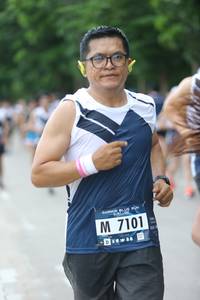 BIB: 7101
                            <button type="button" onclick="openModal(4655227)" class="btn btn-primary btn-sm float-right btn-popup" data-toggle="modal" data-target=".modal-high-quality">
                        <i class="fas fa-shopping-cart"></i> Add to Cart
                    </button>
                                            <button type="button" onclick="isThisMe(4655227, true)" class="btn btn-success btn-sm float-right btn-popup btn-isme hidden" data-toggle="tooltip" data-placement="bottom" title="นี่คือรูปของคุณใช่ไหม คลิกที่นี่เพื่อเอาเข้าอัลบั้ม">
                        <i class="fas fa-plus"></i> Add to album
                    </button>
                    <button type="button" onclick="isThisMe(4655227, false)" class="btn btn-warning btn-sm float-right btn-popup btn-isnotme hidden">
                        <i class="fas fa-ban"></i> Remove from album
                    </button>