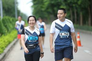 BIB: 7960, 2226
                            <button type="button" onclick="openModal(4622741)" class="btn btn-primary btn-sm float-right btn-popup" data-toggle="modal" data-target=".modal-high-quality">
                        <i class="fas fa-shopping-cart"></i> Add to Cart
                    </button>
                                            <button type="button" onclick="isThisMe(4622741, true)" class="btn btn-success btn-sm float-right btn-popup btn-isme hidden" data-toggle="tooltip" data-placement="bottom" title="นี่คือรูปของคุณใช่ไหม คลิกที่นี่เพื่อเอาเข้าอัลบั้ม">
                        <i class="fas fa-plus"></i> Add to album
                    </button>
                    <button type="button" onclick="isThisMe(4622741, false)" class="btn btn-warning btn-sm float-right btn-popup btn-isnotme hidden">
                        <i class="fas fa-ban"></i> Remove from album
                    </button>