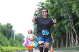 BIB: 2525
                            <button type="button" onclick="openModal(4619348)" class="btn btn-primary btn-sm float-right btn-popup" data-toggle="modal" data-target=".modal-high-quality">
                        <i class="fas fa-shopping-cart"></i> Add to Cart
                    </button>
                                            <button type="button" onclick="isThisMe(4619348, true)" class="btn btn-success btn-sm float-right btn-popup btn-isme hidden" data-toggle="tooltip" data-placement="bottom" title="นี่คือรูปของคุณใช่ไหม คลิกที่นี่เพื่อเอาเข้าอัลบั้ม">
                        <i class="fas fa-plus"></i> Add to album
                    </button>
                    <button type="button" onclick="isThisMe(4619348, false)" class="btn btn-warning btn-sm float-right btn-popup btn-isnotme hidden">
                        <i class="fas fa-ban"></i> Remove from album
                    </button>