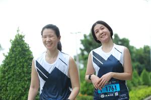 BIB: 1761
                            <button type="button" onclick="openModal(4645008)" class="btn btn-primary btn-sm float-right btn-popup" data-toggle="modal" data-target=".modal-high-quality">
                        <i class="fas fa-shopping-cart"></i> Add to Cart
                    </button>
                                            <button type="button" onclick="isThisMe(4645008, true)" class="btn btn-success btn-sm float-right btn-popup btn-isme hidden" data-toggle="tooltip" data-placement="bottom" title="นี่คือรูปของคุณใช่ไหม คลิกที่นี่เพื่อเอาเข้าอัลบั้ม">
                        <i class="fas fa-plus"></i> Add to album
                    </button>
                    <button type="button" onclick="isThisMe(4645008, false)" class="btn btn-warning btn-sm float-right btn-popup btn-isnotme hidden">
                        <i class="fas fa-ban"></i> Remove from album
                    </button>