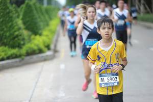 BIB: 5902
                            <button type="button" onclick="openModal(4648414)" class="btn btn-primary btn-sm float-right btn-popup" data-toggle="modal" data-target=".modal-high-quality">
                        <i class="fas fa-shopping-cart"></i> Add to Cart
                    </button>
                                            <button type="button" onclick="isThisMe(4648414, true)" class="btn btn-success btn-sm float-right btn-popup btn-isme hidden" data-toggle="tooltip" data-placement="bottom" title="นี่คือรูปของคุณใช่ไหม คลิกที่นี่เพื่อเอาเข้าอัลบั้ม">
                        <i class="fas fa-plus"></i> Add to album
                    </button>
                    <button type="button" onclick="isThisMe(4648414, false)" class="btn btn-warning btn-sm float-right btn-popup btn-isnotme hidden">
                        <i class="fas fa-ban"></i> Remove from album
                    </button>