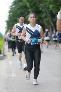 BIB: 1890
                            <button type="button" onclick="openModal(4657911)" class="btn btn-primary btn-sm float-right btn-popup" data-toggle="modal" data-target=".modal-high-quality">
                        <i class="fas fa-shopping-cart"></i> Add to Cart
                    </button>
                                            <button type="button" onclick="isThisMe(4657911, true)" class="btn btn-success btn-sm float-right btn-popup btn-isme hidden" data-toggle="tooltip" data-placement="bottom" title="นี่คือรูปของคุณใช่ไหม คลิกที่นี่เพื่อเอาเข้าอัลบั้ม">
                        <i class="fas fa-plus"></i> Add to album
                    </button>
                    <button type="button" onclick="isThisMe(4657911, false)" class="btn btn-warning btn-sm float-right btn-popup btn-isnotme hidden">
                        <i class="fas fa-ban"></i> Remove from album
                    </button>