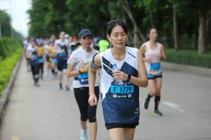 BIB: 1779
                            <button type="button" onclick="openModal(4642027)" class="btn btn-primary btn-sm float-right btn-popup" data-toggle="modal" data-target=".modal-high-quality">
                        <i class="fas fa-shopping-cart"></i> Add to Cart
                    </button>
                                            <button type="button" onclick="isThisMe(4642027, true)" class="btn btn-success btn-sm float-right btn-popup btn-isme hidden" data-toggle="tooltip" data-placement="bottom" title="นี่คือรูปของคุณใช่ไหม คลิกที่นี่เพื่อเอาเข้าอัลบั้ม">
                        <i class="fas fa-plus"></i> Add to album
                    </button>
                    <button type="button" onclick="isThisMe(4642027, false)" class="btn btn-warning btn-sm float-right btn-popup btn-isnotme hidden">
                        <i class="fas fa-ban"></i> Remove from album
                    </button>