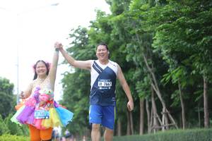 BIB: 7667, 1477
                            <button type="button" onclick="openModal(4619652)" class="btn btn-primary btn-sm float-right btn-popup" data-toggle="modal" data-target=".modal-high-quality">
                        <i class="fas fa-shopping-cart"></i> Add to Cart
                    </button>
                                            <button type="button" onclick="isThisMe(4619652, true)" class="btn btn-success btn-sm float-right btn-popup btn-isme hidden" data-toggle="tooltip" data-placement="bottom" title="นี่คือรูปของคุณใช่ไหม คลิกที่นี่เพื่อเอาเข้าอัลบั้ม">
                        <i class="fas fa-plus"></i> Add to album
                    </button>
                    <button type="button" onclick="isThisMe(4619652, false)" class="btn btn-warning btn-sm float-right btn-popup btn-isnotme hidden">
                        <i class="fas fa-ban"></i> Remove from album
                    </button>