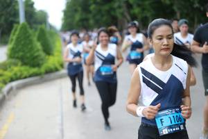 BIB: 1106
                            <button type="button" onclick="openModal(4648540)" class="btn btn-primary btn-sm float-right btn-popup" data-toggle="modal" data-target=".modal-high-quality">
                        <i class="fas fa-shopping-cart"></i> Add to Cart
                    </button>
                                            <button type="button" onclick="isThisMe(4648540, true)" class="btn btn-success btn-sm float-right btn-popup btn-isme hidden" data-toggle="tooltip" data-placement="bottom" title="นี่คือรูปของคุณใช่ไหม คลิกที่นี่เพื่อเอาเข้าอัลบั้ม">
                        <i class="fas fa-plus"></i> Add to album
                    </button>
                    <button type="button" onclick="isThisMe(4648540, false)" class="btn btn-warning btn-sm float-right btn-popup btn-isnotme hidden">
                        <i class="fas fa-ban"></i> Remove from album
                    </button>