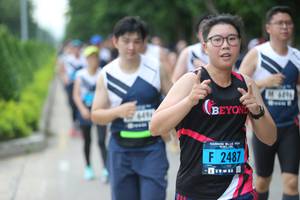 BIB: 649, 2487
                            <button type="button" onclick="openModal(4648444)" class="btn btn-primary btn-sm float-right btn-popup" data-toggle="modal" data-target=".modal-high-quality">
                        <i class="fas fa-shopping-cart"></i> Add to Cart
                    </button>
                                            <button type="button" onclick="isThisMe(4648444, true)" class="btn btn-success btn-sm float-right btn-popup btn-isme hidden" data-toggle="tooltip" data-placement="bottom" title="นี่คือรูปของคุณใช่ไหม คลิกที่นี่เพื่อเอาเข้าอัลบั้ม">
                        <i class="fas fa-plus"></i> Add to album
                    </button>
                    <button type="button" onclick="isThisMe(4648444, false)" class="btn btn-warning btn-sm float-right btn-popup btn-isnotme hidden">
                        <i class="fas fa-ban"></i> Remove from album
                    </button>