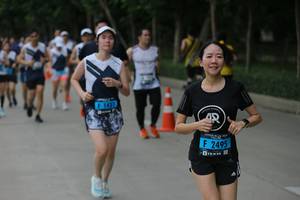 BIB: 1431, 2495
                            <button type="button" onclick="openModal(4648924)" class="btn btn-primary btn-sm float-right btn-popup" data-toggle="modal" data-target=".modal-high-quality">
                        <i class="fas fa-shopping-cart"></i> Add to Cart
                    </button>
                                            <button type="button" onclick="isThisMe(4648924, true)" class="btn btn-success btn-sm float-right btn-popup btn-isme hidden" data-toggle="tooltip" data-placement="bottom" title="นี่คือรูปของคุณใช่ไหม คลิกที่นี่เพื่อเอาเข้าอัลบั้ม">
                        <i class="fas fa-plus"></i> Add to album
                    </button>
                    <button type="button" onclick="isThisMe(4648924, false)" class="btn btn-warning btn-sm float-right btn-popup btn-isnotme hidden">
                        <i class="fas fa-ban"></i> Remove from album
                    </button>