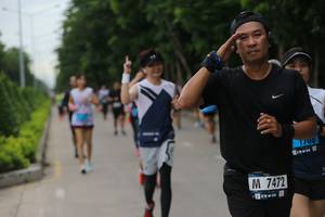 BIB: 170, 7472
                            <button type="button" onclick="openModal(4650116)" class="btn btn-primary btn-sm float-right btn-popup" data-toggle="modal" data-target=".modal-high-quality">
                        <i class="fas fa-shopping-cart"></i> Add to Cart
                    </button>
                                            <button type="button" onclick="isThisMe(4650116, true)" class="btn btn-success btn-sm float-right btn-popup btn-isme hidden" data-toggle="tooltip" data-placement="bottom" title="นี่คือรูปของคุณใช่ไหม คลิกที่นี่เพื่อเอาเข้าอัลบั้ม">
                        <i class="fas fa-plus"></i> Add to album
                    </button>
                    <button type="button" onclick="isThisMe(4650116, false)" class="btn btn-warning btn-sm float-right btn-popup btn-isnotme hidden">
                        <i class="fas fa-ban"></i> Remove from album
                    </button>