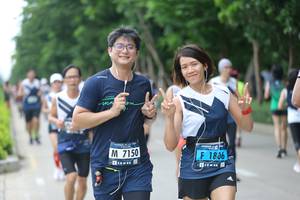 BIB: 7150, 1806
                            <button type="button" onclick="openModal(4656051)" class="btn btn-primary btn-sm float-right btn-popup" data-toggle="modal" data-target=".modal-high-quality">
                        <i class="fas fa-shopping-cart"></i> Add to Cart
                    </button>
                                            <button type="button" onclick="isThisMe(4656051, true)" class="btn btn-success btn-sm float-right btn-popup btn-isme hidden" data-toggle="tooltip" data-placement="bottom" title="นี่คือรูปของคุณใช่ไหม คลิกที่นี่เพื่อเอาเข้าอัลบั้ม">
                        <i class="fas fa-plus"></i> Add to album
                    </button>
                    <button type="button" onclick="isThisMe(4656051, false)" class="btn btn-warning btn-sm float-right btn-popup btn-isnotme hidden">
                        <i class="fas fa-ban"></i> Remove from album
                    </button>