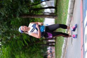 BIB: 1100
                            <button type="button" onclick="openModal(4702289)" class="btn btn-primary btn-sm float-right btn-popup" data-toggle="modal" data-target=".modal-high-quality">
                        <i class="fas fa-shopping-cart"></i> Add to Cart
                    </button>
                                            <button type="button" onclick="isThisMe(4702289, true)" class="btn btn-success btn-sm float-right btn-popup btn-isme hidden" data-toggle="tooltip" data-placement="bottom" title="นี่คือรูปของคุณใช่ไหม คลิกที่นี่เพื่อเอาเข้าอัลบั้ม">
                        <i class="fas fa-plus"></i> Add to album
                    </button>
                    <button type="button" onclick="isThisMe(4702289, false)" class="btn btn-warning btn-sm float-right btn-popup btn-isnotme hidden">
                        <i class="fas fa-ban"></i> Remove from album
                    </button>