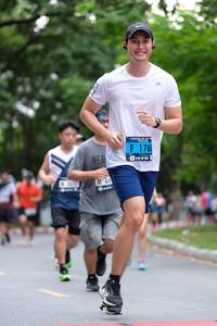 BIB: 176
                            <button type="button" onclick="openModal(4721869)" class="btn btn-primary btn-sm float-right btn-popup" data-toggle="modal" data-target=".modal-high-quality">
                        <i class="fas fa-shopping-cart"></i> Add to Cart
                    </button>
                                            <button type="button" onclick="isThisMe(4721869, true)" class="btn btn-success btn-sm float-right btn-popup btn-isme hidden" data-toggle="tooltip" data-placement="bottom" title="นี่คือรูปของคุณใช่ไหม คลิกที่นี่เพื่อเอาเข้าอัลบั้ม">
                        <i class="fas fa-plus"></i> Add to album
                    </button>
                    <button type="button" onclick="isThisMe(4721869, false)" class="btn btn-warning btn-sm float-right btn-popup btn-isnotme hidden">
                        <i class="fas fa-ban"></i> Remove from album
                    </button>