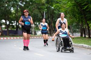 BIB: 225
                            <button type="button" onclick="openModal(4711726)" class="btn btn-primary btn-sm float-right btn-popup" data-toggle="modal" data-target=".modal-high-quality">
                        <i class="fas fa-shopping-cart"></i> Add to Cart
                    </button>
                                            <button type="button" onclick="isThisMe(4711726, true)" class="btn btn-success btn-sm float-right btn-popup btn-isme hidden" data-toggle="tooltip" data-placement="bottom" title="นี่คือรูปของคุณใช่ไหม คลิกที่นี่เพื่อเอาเข้าอัลบั้ม">
                        <i class="fas fa-plus"></i> Add to album
                    </button>
                    <button type="button" onclick="isThisMe(4711726, false)" class="btn btn-warning btn-sm float-right btn-popup btn-isnotme hidden">
                        <i class="fas fa-ban"></i> Remove from album
                    </button>