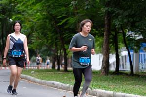 BIB: 1761, 2273
                            <button type="button" onclick="openModal(4710892)" class="btn btn-primary btn-sm float-right btn-popup" data-toggle="modal" data-target=".modal-high-quality">
                        <i class="fas fa-shopping-cart"></i> Add to Cart
                    </button>
                                            <button type="button" onclick="isThisMe(4710892, true)" class="btn btn-success btn-sm float-right btn-popup btn-isme hidden" data-toggle="tooltip" data-placement="bottom" title="นี่คือรูปของคุณใช่ไหม คลิกที่นี่เพื่อเอาเข้าอัลบั้ม">
                        <i class="fas fa-plus"></i> Add to album
                    </button>
                    <button type="button" onclick="isThisMe(4710892, false)" class="btn btn-warning btn-sm float-right btn-popup btn-isnotme hidden">
                        <i class="fas fa-ban"></i> Remove from album
                    </button>