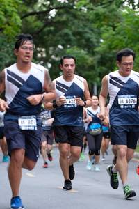 BIB: 522, 6376
                            <button type="button" onclick="openModal(4697944)" class="btn btn-primary btn-sm float-right btn-popup" data-toggle="modal" data-target=".modal-high-quality">
                        <i class="fas fa-shopping-cart"></i> Add to Cart
                    </button>
                                            <button type="button" onclick="isThisMe(4697944, true)" class="btn btn-success btn-sm float-right btn-popup btn-isme hidden" data-toggle="tooltip" data-placement="bottom" title="นี่คือรูปของคุณใช่ไหม คลิกที่นี่เพื่อเอาเข้าอัลบั้ม">
                        <i class="fas fa-plus"></i> Add to album
                    </button>
                    <button type="button" onclick="isThisMe(4697944, false)" class="btn btn-warning btn-sm float-right btn-popup btn-isnotme hidden">
                        <i class="fas fa-ban"></i> Remove from album
                    </button>