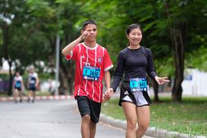 BIB: 2650, 2643
                            <button type="button" onclick="openModal(4713556)" class="btn btn-primary btn-sm float-right btn-popup" data-toggle="modal" data-target=".modal-high-quality">
                        <i class="fas fa-shopping-cart"></i> Add to Cart
                    </button>
                                            <button type="button" onclick="isThisMe(4713556, true)" class="btn btn-success btn-sm float-right btn-popup btn-isme hidden" data-toggle="tooltip" data-placement="bottom" title="นี่คือรูปของคุณใช่ไหม คลิกที่นี่เพื่อเอาเข้าอัลบั้ม">
                        <i class="fas fa-plus"></i> Add to album
                    </button>
                    <button type="button" onclick="isThisMe(4713556, false)" class="btn btn-warning btn-sm float-right btn-popup btn-isnotme hidden">
                        <i class="fas fa-ban"></i> Remove from album
                    </button>