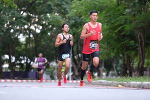 BIB: 673
                            <button type="button" onclick="openModal(4669826)" class="btn btn-primary btn-sm float-right btn-popup" data-toggle="modal" data-target=".modal-high-quality">
                        <i class="fas fa-shopping-cart"></i> Add to Cart
                    </button>
                                            <button type="button" onclick="isThisMe(4669826, true)" class="btn btn-success btn-sm float-right btn-popup btn-isme hidden" data-toggle="tooltip" data-placement="bottom" title="นี่คือรูปของคุณใช่ไหม คลิกที่นี่เพื่อเอาเข้าอัลบั้ม">
                        <i class="fas fa-plus"></i> Add to album
                    </button>
                    <button type="button" onclick="isThisMe(4669826, false)" class="btn btn-warning btn-sm float-right btn-popup btn-isnotme hidden">
                        <i class="fas fa-ban"></i> Remove from album
                    </button>