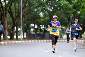 BIB: 1847, 2137
                            <button type="button" onclick="openModal(4708402)" class="btn btn-primary btn-sm float-right btn-popup" data-toggle="modal" data-target=".modal-high-quality">
                        <i class="fas fa-shopping-cart"></i> Add to Cart
                    </button>
                                            <button type="button" onclick="isThisMe(4708402, true)" class="btn btn-success btn-sm float-right btn-popup btn-isme hidden" data-toggle="tooltip" data-placement="bottom" title="นี่คือรูปของคุณใช่ไหม คลิกที่นี่เพื่อเอาเข้าอัลบั้ม">
                        <i class="fas fa-plus"></i> Add to album
                    </button>
                    <button type="button" onclick="isThisMe(4708402, false)" class="btn btn-warning btn-sm float-right btn-popup btn-isnotme hidden">
                        <i class="fas fa-ban"></i> Remove from album
                    </button>