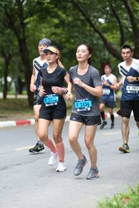 BIB: 7911, 2223, 2436
                            <button type="button" onclick="openModal(4725543)" class="btn btn-primary btn-sm float-right btn-popup" data-toggle="modal" data-target=".modal-high-quality">
                        <i class="fas fa-shopping-cart"></i> Add to Cart
                    </button>
                                            <button type="button" onclick="isThisMe(4725543, true)" class="btn btn-success btn-sm float-right btn-popup btn-isme hidden" data-toggle="tooltip" data-placement="bottom" title="นี่คือรูปของคุณใช่ไหม คลิกที่นี่เพื่อเอาเข้าอัลบั้ม">
                        <i class="fas fa-plus"></i> Add to album
                    </button>
                    <button type="button" onclick="isThisMe(4725543, false)" class="btn btn-warning btn-sm float-right btn-popup btn-isnotme hidden">
                        <i class="fas fa-ban"></i> Remove from album
                    </button>