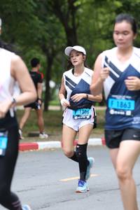 BIB: 1863, 1306
                            <button type="button" onclick="openModal(4726684)" class="btn btn-primary btn-sm float-right btn-popup" data-toggle="modal" data-target=".modal-high-quality">
                        <i class="fas fa-shopping-cart"></i> Add to Cart
                    </button>
                                            <button type="button" onclick="isThisMe(4726684, true)" class="btn btn-success btn-sm float-right btn-popup btn-isme hidden" data-toggle="tooltip" data-placement="bottom" title="นี่คือรูปของคุณใช่ไหม คลิกที่นี่เพื่อเอาเข้าอัลบั้ม">
                        <i class="fas fa-plus"></i> Add to album
                    </button>
                    <button type="button" onclick="isThisMe(4726684, false)" class="btn btn-warning btn-sm float-right btn-popup btn-isnotme hidden">
                        <i class="fas fa-ban"></i> Remove from album
                    </button>