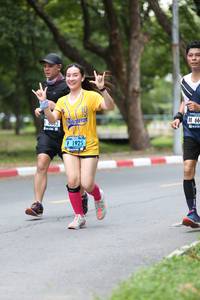 BIB: 1925
                            <button type="button" onclick="openModal(4726839)" class="btn btn-primary btn-sm float-right btn-popup" data-toggle="modal" data-target=".modal-high-quality">
                        <i class="fas fa-shopping-cart"></i> Add to Cart
                    </button>
                                            <button type="button" onclick="isThisMe(4726839, true)" class="btn btn-success btn-sm float-right btn-popup btn-isme hidden" data-toggle="tooltip" data-placement="bottom" title="นี่คือรูปของคุณใช่ไหม คลิกที่นี่เพื่อเอาเข้าอัลบั้ม">
                        <i class="fas fa-plus"></i> Add to album
                    </button>
                    <button type="button" onclick="isThisMe(4726839, false)" class="btn btn-warning btn-sm float-right btn-popup btn-isnotme hidden">
                        <i class="fas fa-ban"></i> Remove from album
                    </button>